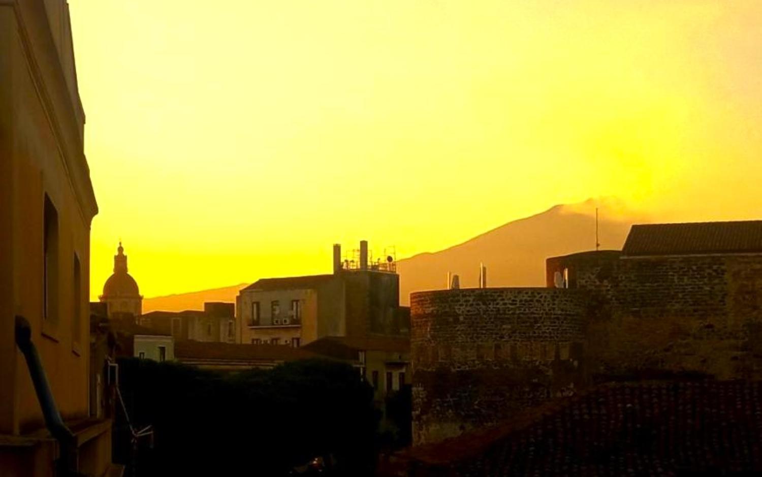 Fikus Apt Relax Castello Ursino Catania Ngoại thất bức ảnh