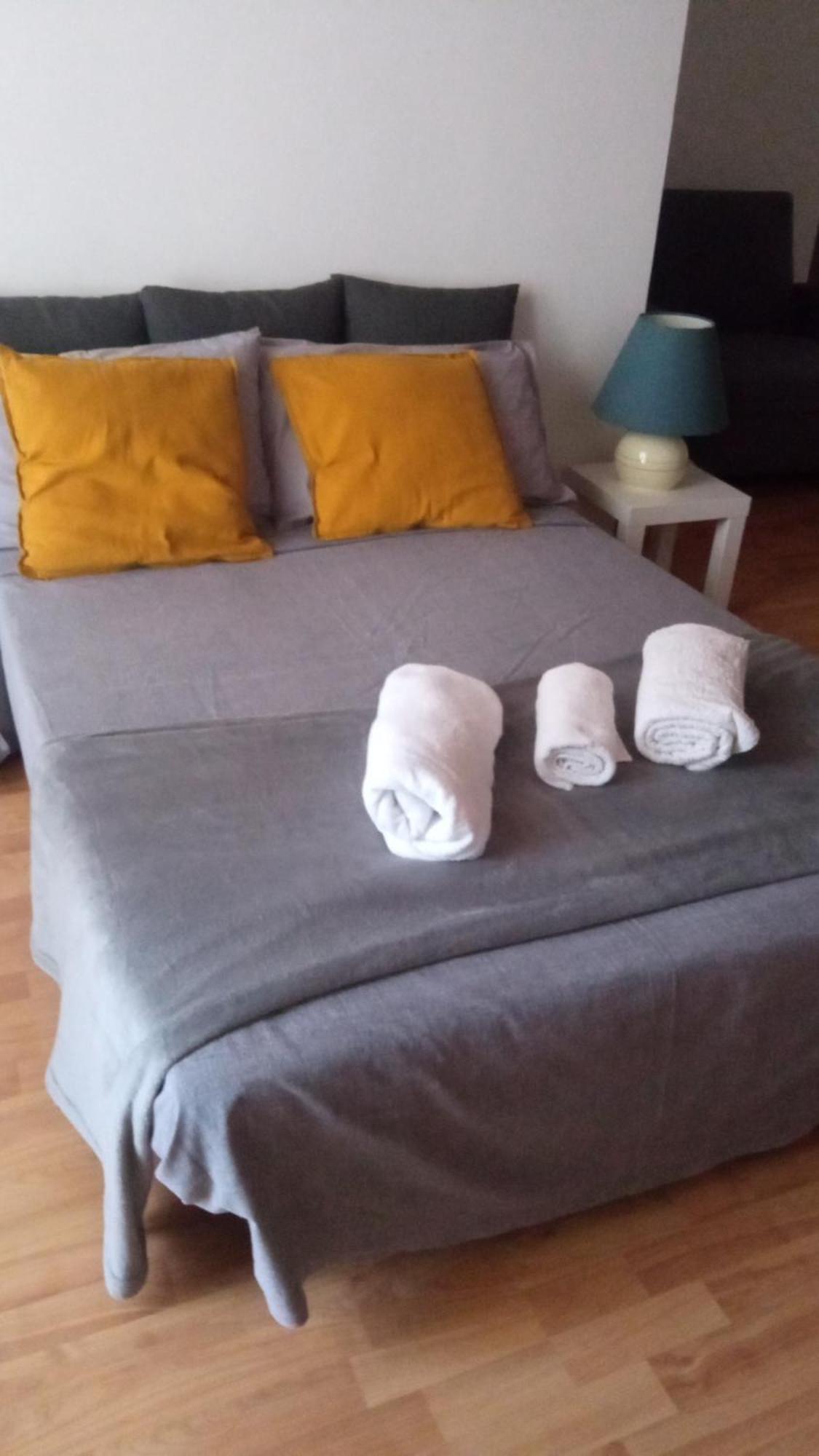 Fikus Apt Relax Castello Ursino Catania Ngoại thất bức ảnh