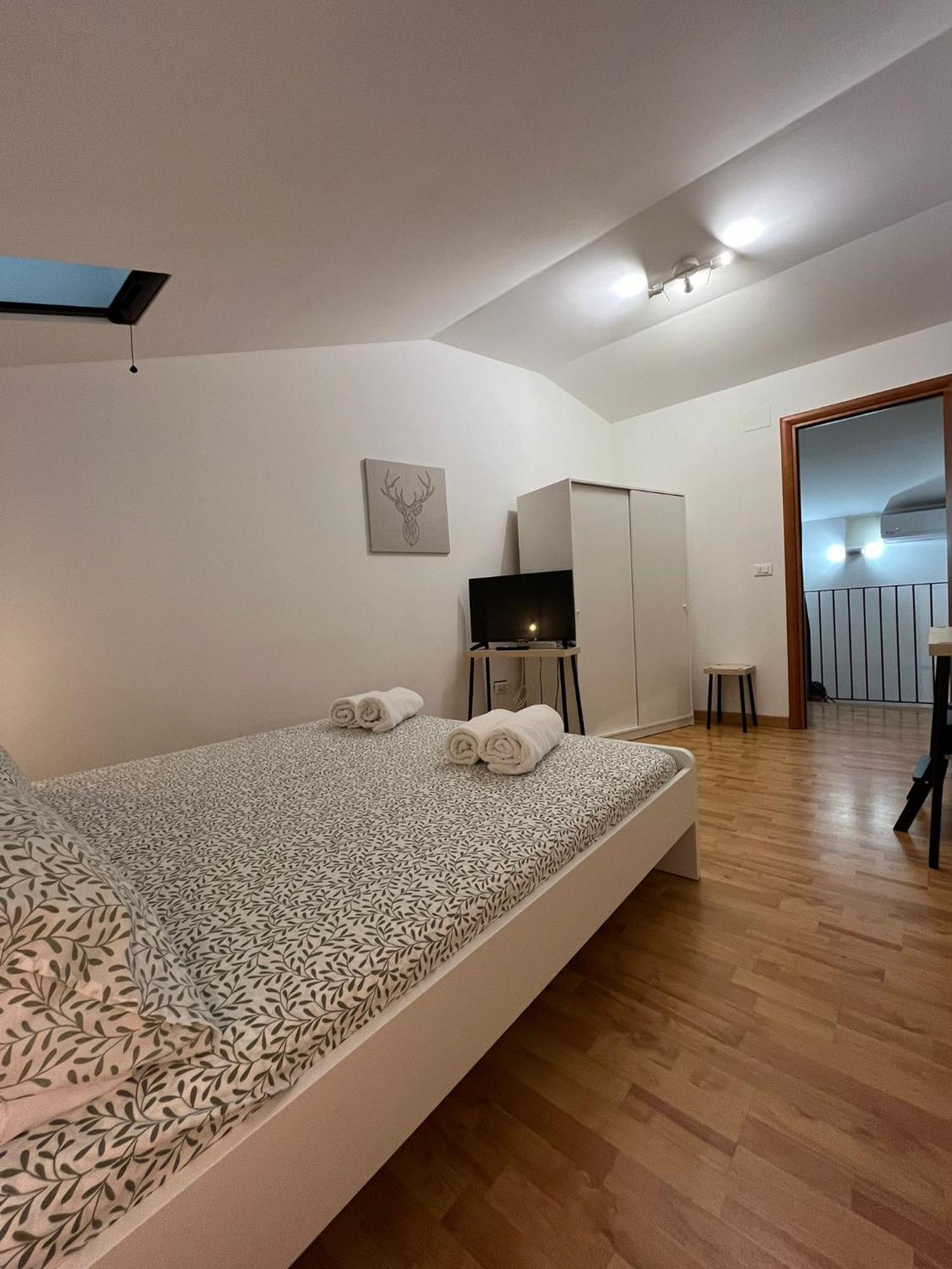 Fikus Apt Relax Castello Ursino Catania Ngoại thất bức ảnh